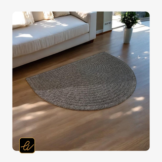 HALF MOON MAT